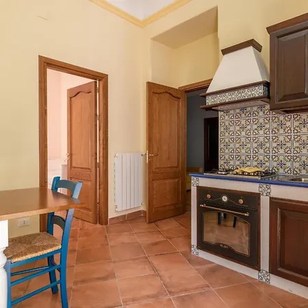 Il Cortile Degli Aragonesi By Wonderful Italy Lejlighed *
