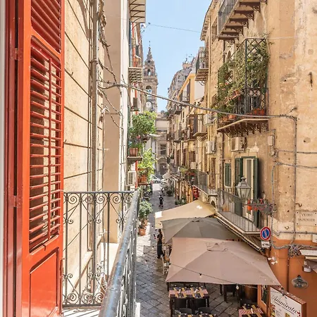 Lejlighed Il Cortile Degli Aragonesi By Wonderful Italy